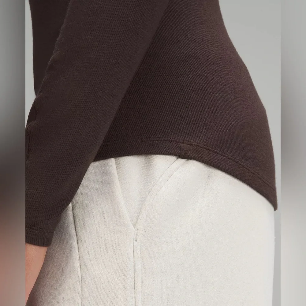 NWT Lululemon Hold Tight Long-Sleeve Shirt - Picture 5 of 6